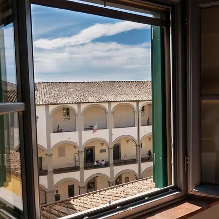 Ridolfo House
